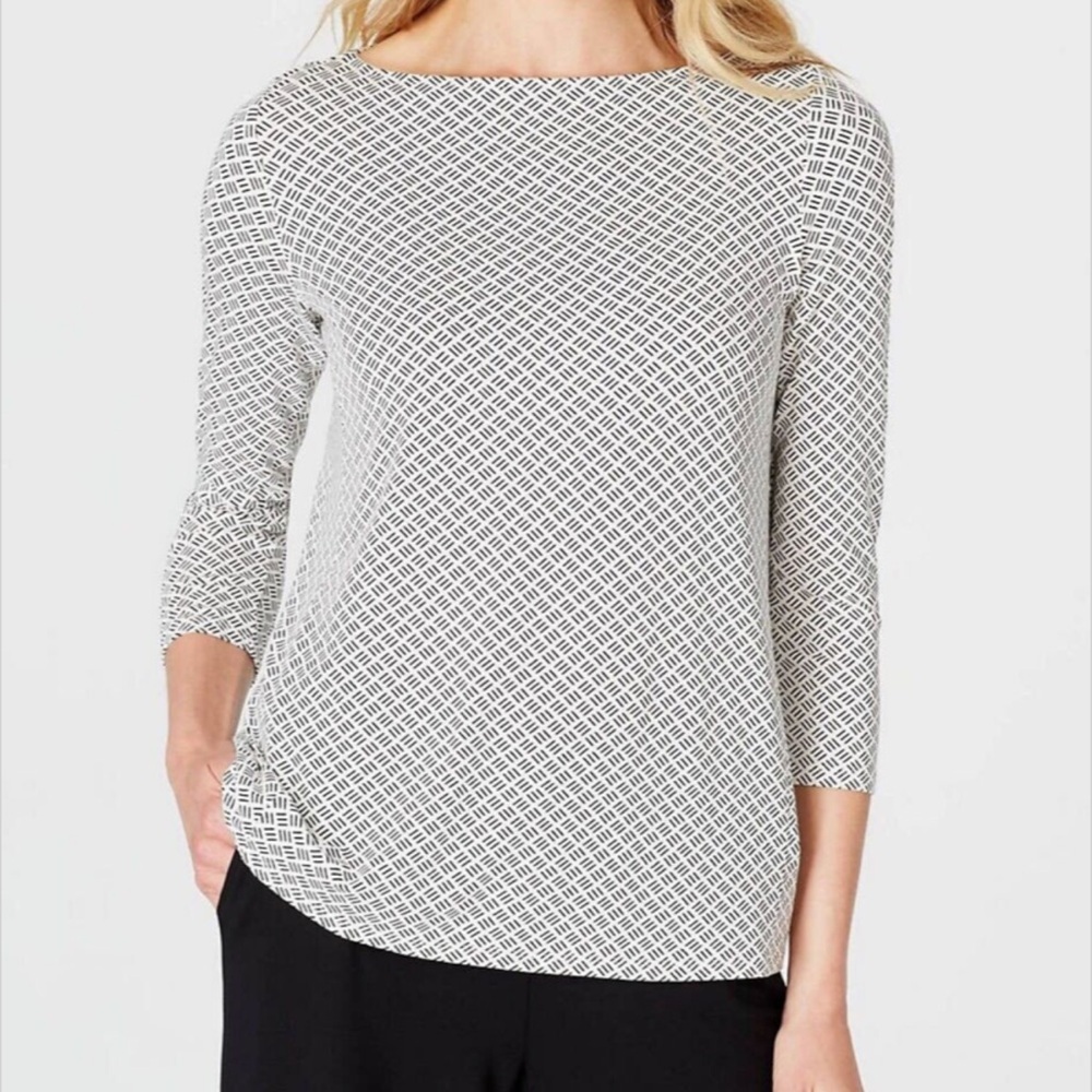 J. Jill Black and White Geometric Short Sleeve Top